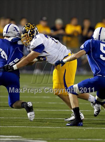 Thumbnail 1 in Archbishop Moeller @ St. Xavier photogallery.