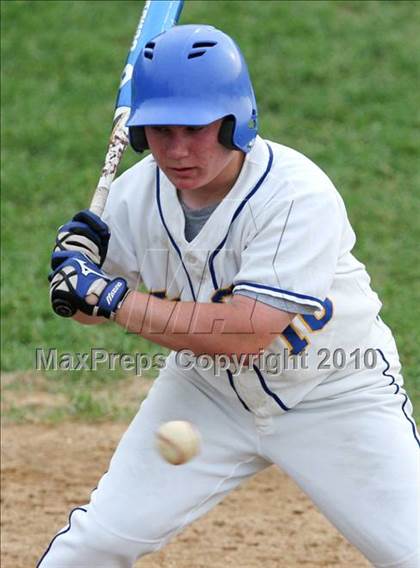 Thumbnail 2 in Dixie Heights @ Newport Central Catholic photogallery.
