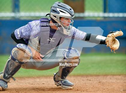 Thumbnail 1 in Yerington vs. Lake Mead Academy (NIAA 2A Semifinals) photogallery.