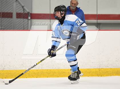 Thumbnail 3 in Suffern @ Carmel photogallery.
