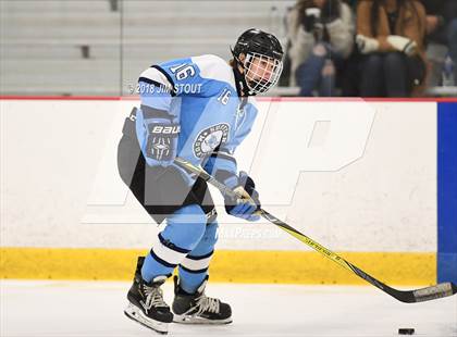 Thumbnail 1 in Suffern @ Carmel photogallery.