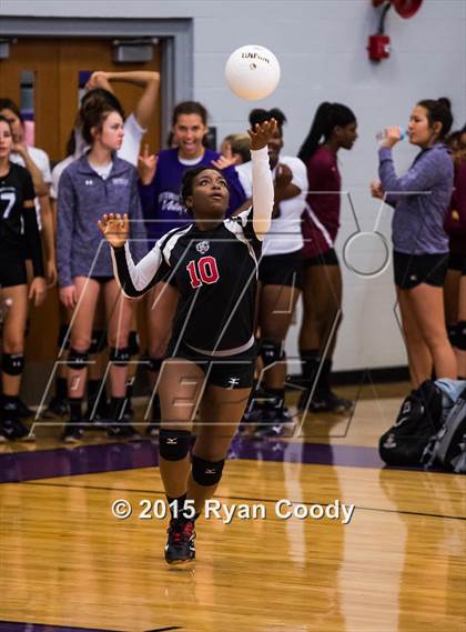 Thumbnail 3 in Northside vs. Logan-Rogersville photogallery.