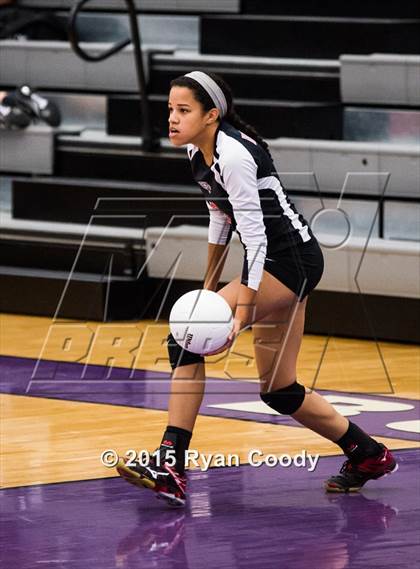 Thumbnail 3 in Northside vs. Logan-Rogersville photogallery.