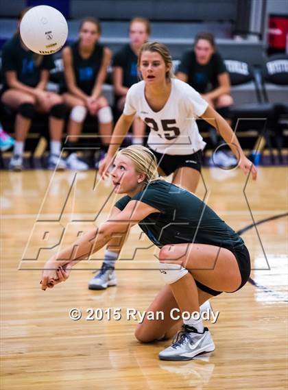 Thumbnail 3 in Northside vs. Logan-Rogersville photogallery.