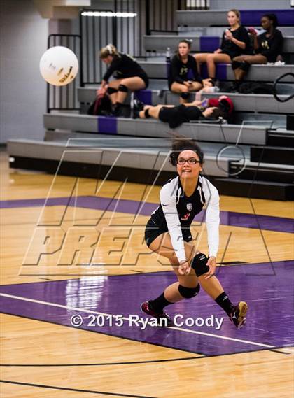 Thumbnail 3 in Northside vs. Logan-Rogersville photogallery.