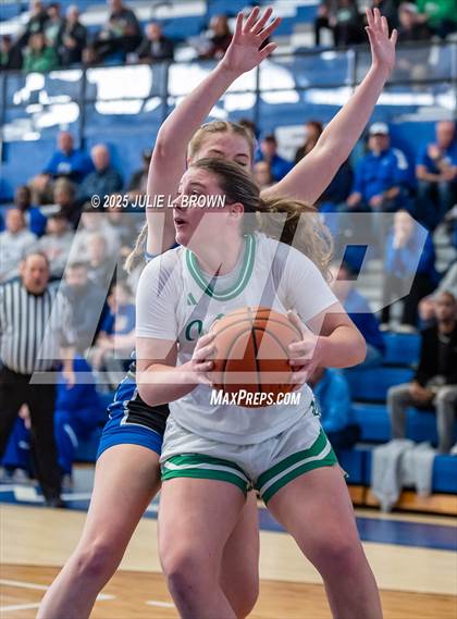 Thumbnail 3 in Hamilton Southeastern vs. Valparaiso (IHSAA 4A Frankfort Semi-State) photogallery.