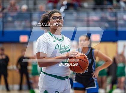 Thumbnail 2 in Hamilton Southeastern vs. Valparaiso (IHSAA 4A Frankfort Semi-State) photogallery.