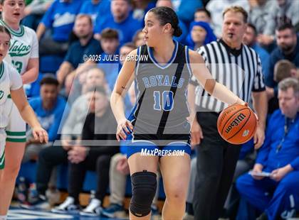 Thumbnail 2 in Hamilton Southeastern vs. Valparaiso (IHSAA 4A Frankfort Semi-State) photogallery.