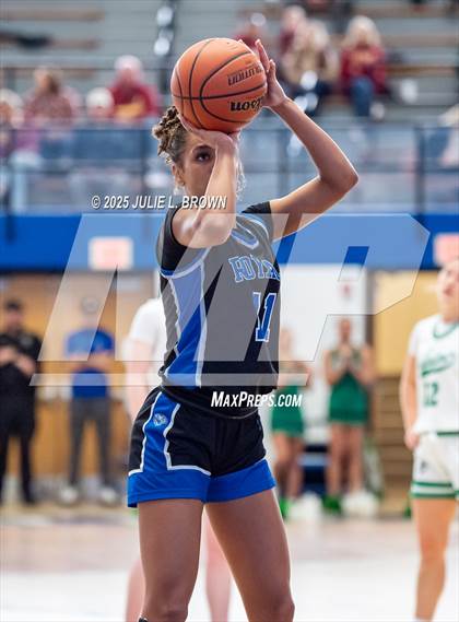 Thumbnail 2 in Hamilton Southeastern vs. Valparaiso (IHSAA 4A Frankfort Semi-State) photogallery.