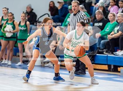 Thumbnail 3 in Hamilton Southeastern vs. Valparaiso (IHSAA 4A Frankfort Semi-State) photogallery.