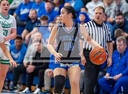 Thumbnail 3 in Hamilton Southeastern vs. Valparaiso (IHSAA 4A Frankfort Semi-State) photogallery.