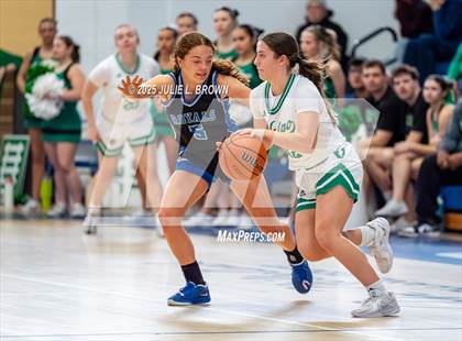 Thumbnail 1 in Hamilton Southeastern vs. Valparaiso (IHSAA 4A Frankfort Semi-State) photogallery.