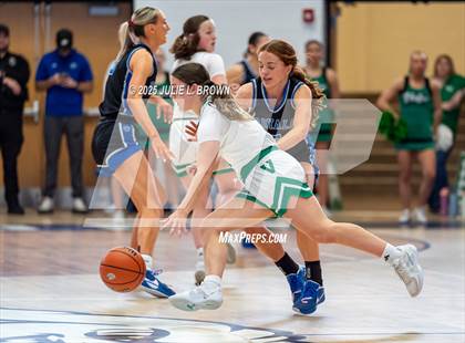 Thumbnail 3 in Hamilton Southeastern vs. Valparaiso (IHSAA 4A Frankfort Semi-State) photogallery.