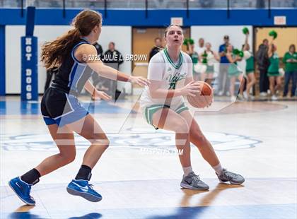 Thumbnail 1 in Hamilton Southeastern vs. Valparaiso (IHSAA 4A Frankfort Semi-State) photogallery.