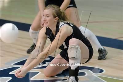 Thumbnail 2 in St. Francis vs. Casa Roble (Div. 3 semifinal) photogallery.