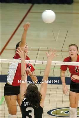 Thumbnail 1 in St. Francis vs. Casa Roble (Div. 3 semifinal) photogallery.