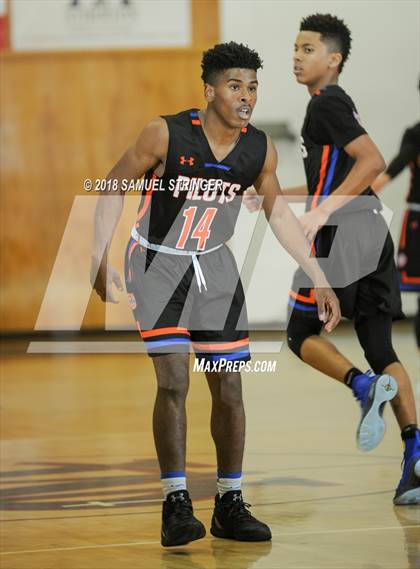 Thumbnail 1 in San Leandro vs. St. Joseph Notre Dame (Modesto Christian Holiday Hoops Classic) photogallery.