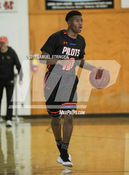 Thumbnail 2 in San Leandro vs. St. Joseph Notre Dame (Modesto Christian Holiday Hoops Classic) photogallery.