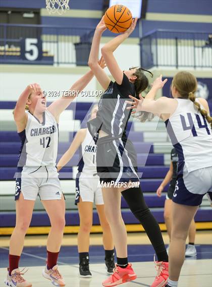 Thumbnail 2 in FR: Copper Hills @ Corner Canyon photogallery.