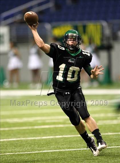 Thumbnail 3 in Brenham vs. Mayde Creek (Texas Football Classic) photogallery.