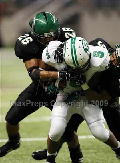Thumbnail 1 in Brenham vs. Mayde Creek (Texas Football Classic) photogallery.