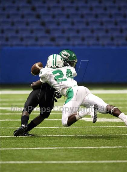 Thumbnail 2 in Brenham vs. Mayde Creek (Texas Football Classic) photogallery.