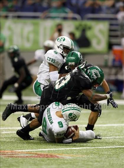 Thumbnail 2 in Brenham vs. Mayde Creek (Texas Football Classic) photogallery.