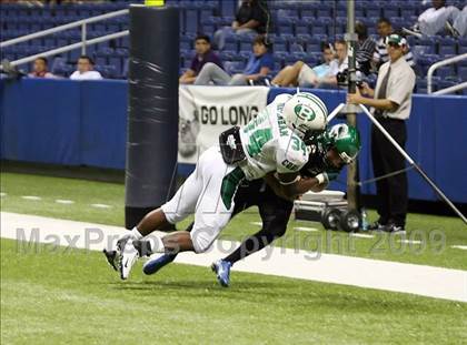 Thumbnail 3 in Brenham vs. Mayde Creek (Texas Football Classic) photogallery.
