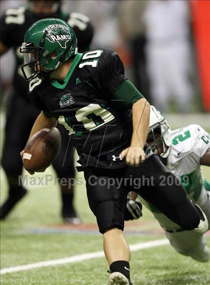 Thumbnail 1 in Brenham vs. Mayde Creek (Texas Football Classic) photogallery.