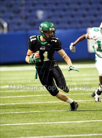 Thumbnail 3 in Brenham vs. Mayde Creek (Texas Football Classic) photogallery.