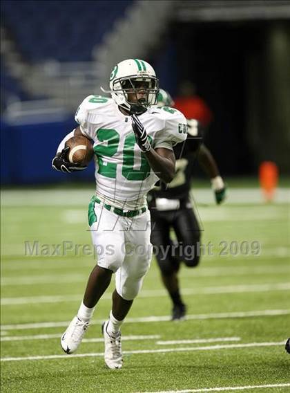 Thumbnail 2 in Brenham vs. Mayde Creek (Texas Football Classic) photogallery.