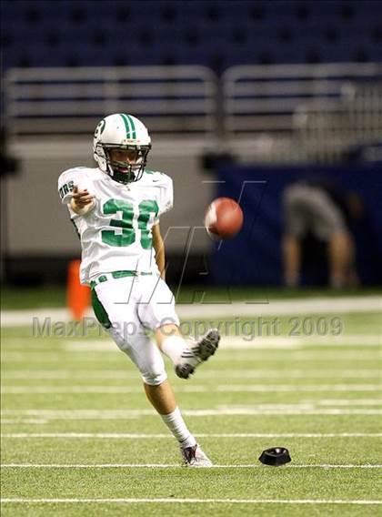 Thumbnail 3 in Brenham vs. Mayde Creek (Texas Football Classic) photogallery.