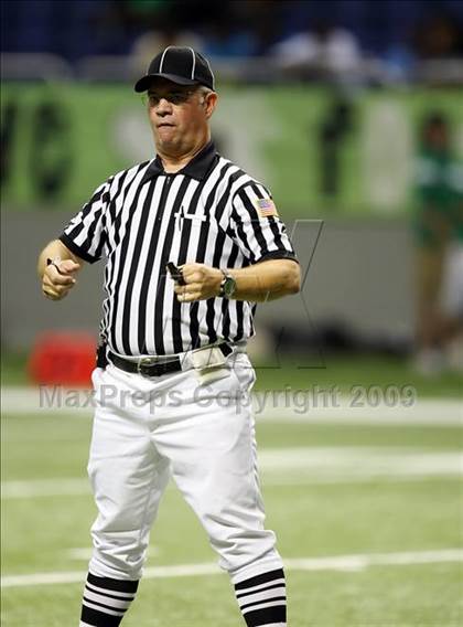 Thumbnail 1 in Brenham vs. Mayde Creek (Texas Football Classic) photogallery.
