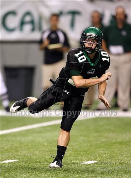 Thumbnail 3 in Brenham vs. Mayde Creek (Texas Football Classic) photogallery.