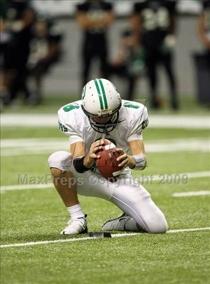 Thumbnail 1 in Brenham vs. Mayde Creek (Texas Football Classic) photogallery.
