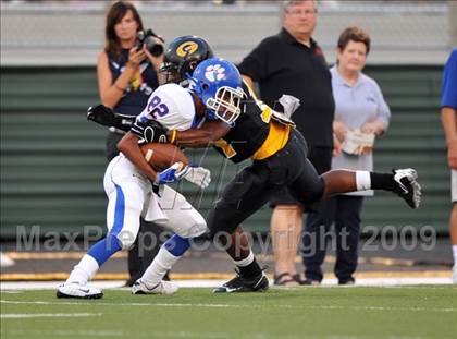 Thumbnail 1 in Duncanville @ Garland photogallery.
