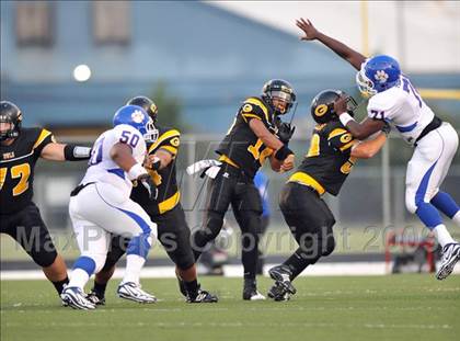 Thumbnail 2 in Duncanville @ Garland photogallery.