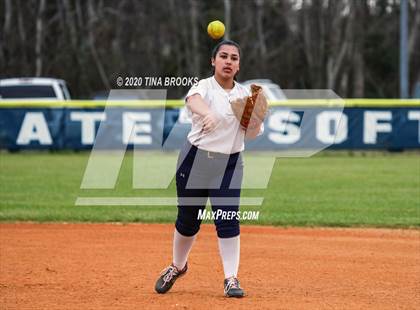 Thumbnail 3 in Swansboro vs Dixon photogallery.