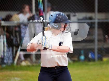 Thumbnail 2 in Swansboro vs Dixon photogallery.
