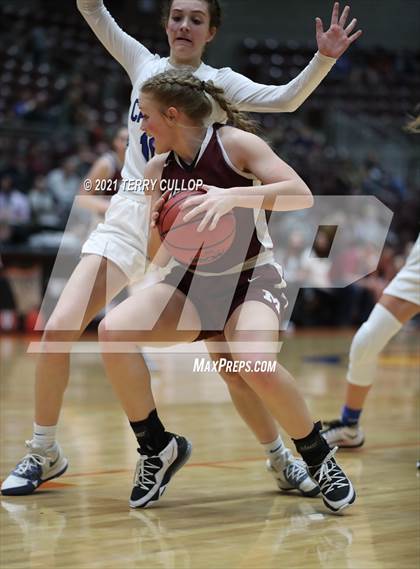 Thumbnail 3 in Morgan vs. Carbon (UHSAA 3A Semifinal) photogallery.