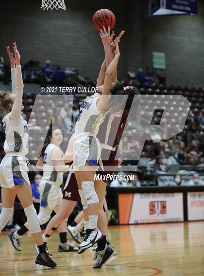 Thumbnail 2 in Morgan vs. Carbon (UHSAA 3A Semifinal) photogallery.