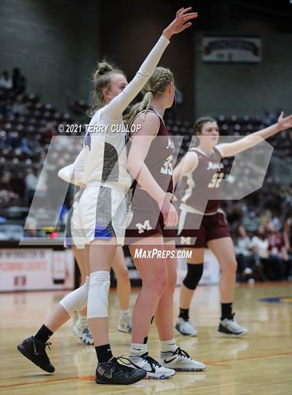 Thumbnail 1 in Morgan vs. Carbon (UHSAA 3A Semifinal) photogallery.