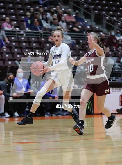 Thumbnail 1 in Morgan vs. Carbon (UHSAA 3A Semifinal) photogallery.
