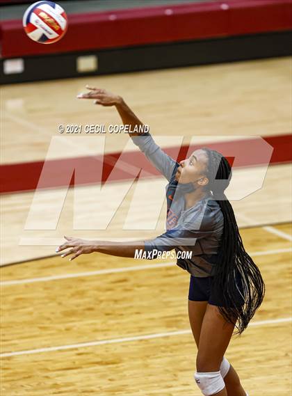 Thumbnail 3 in South Cobb @ Lassiter photogallery.