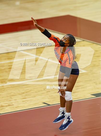 Thumbnail 1 in South Cobb @ Lassiter photogallery.