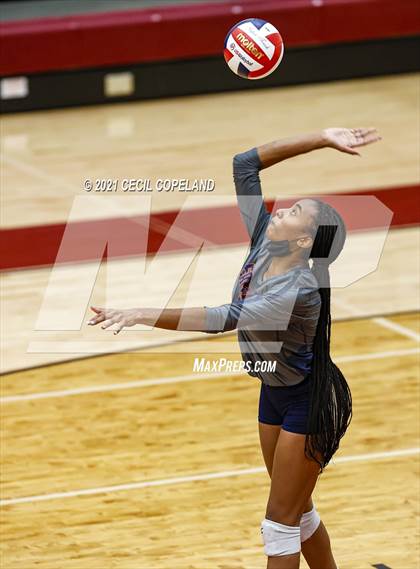 Thumbnail 2 in South Cobb @ Lassiter photogallery.