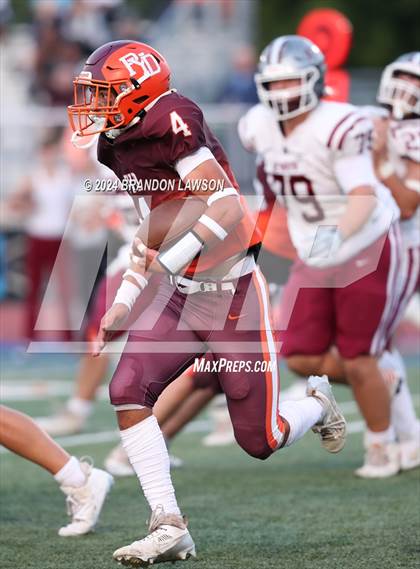 Thumbnail 3 in Newark/Marion @ Penn Yan Academy/Dundee photogallery.