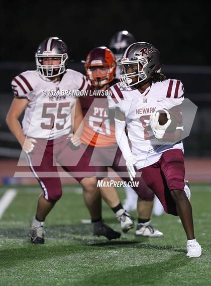Thumbnail 1 in Newark/Marion @ Penn Yan Academy/Dundee photogallery.