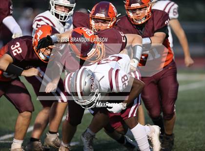 Thumbnail 3 in Newark/Marion @ Penn Yan Academy/Dundee photogallery.