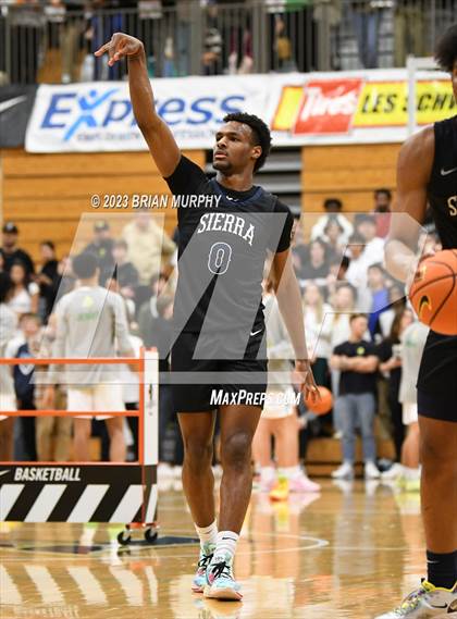 Thumbnail 1 in Sierra Canyon vs. Jesuit (Les Schwab Invitational) photogallery.